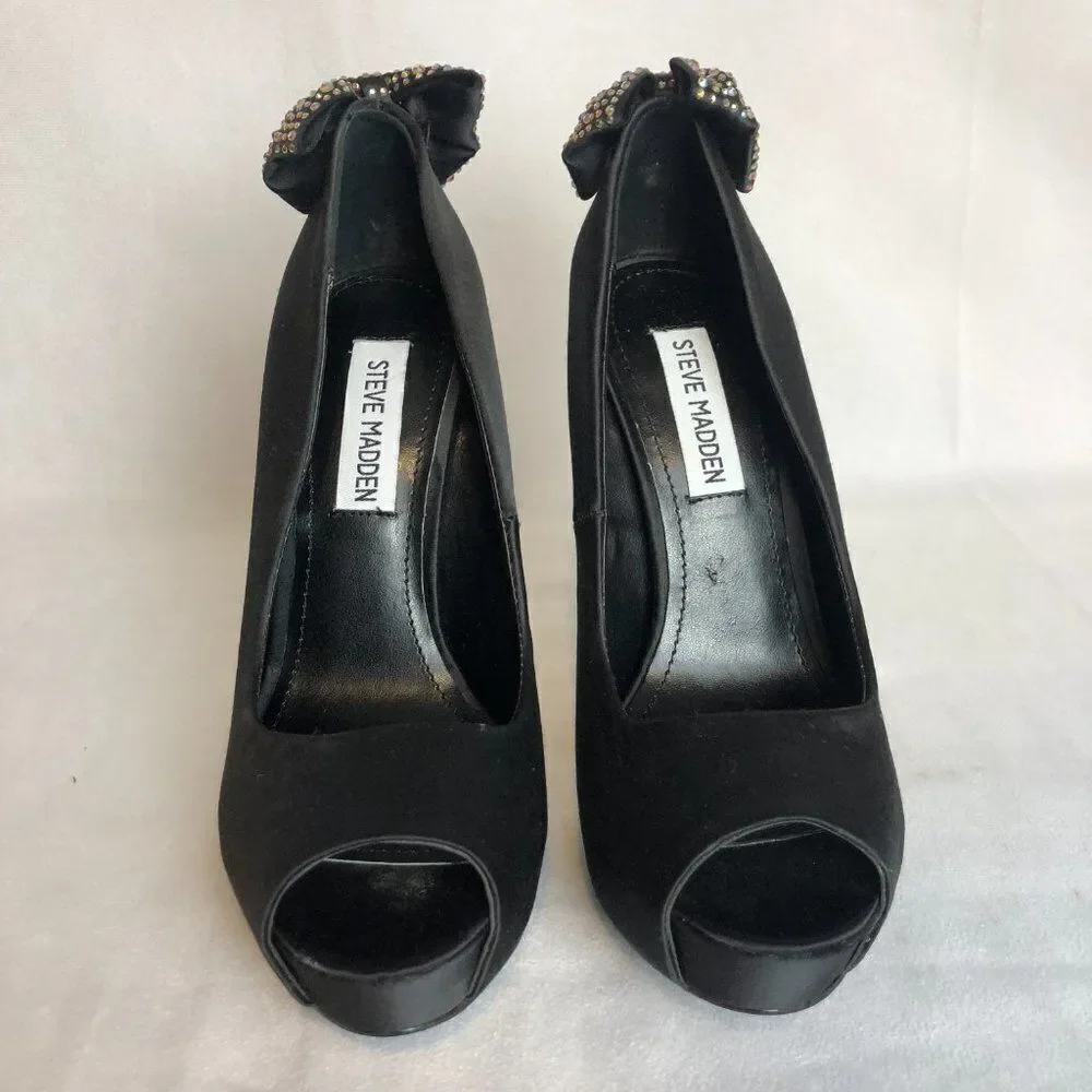Steve Madden Black Shimma Stiletto shoes 7M.                          SC